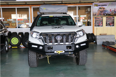 LC150 T17前杠